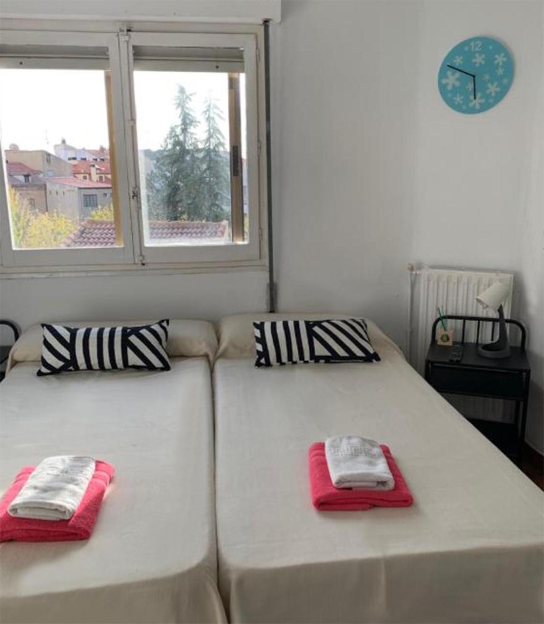 Hotel Y Restaurante Puerta De Aranda Aranda de Duero Eksteriør bilde